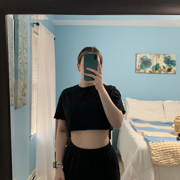 ALPHALETE COTTON CROP TOP - Picture 3 of 3